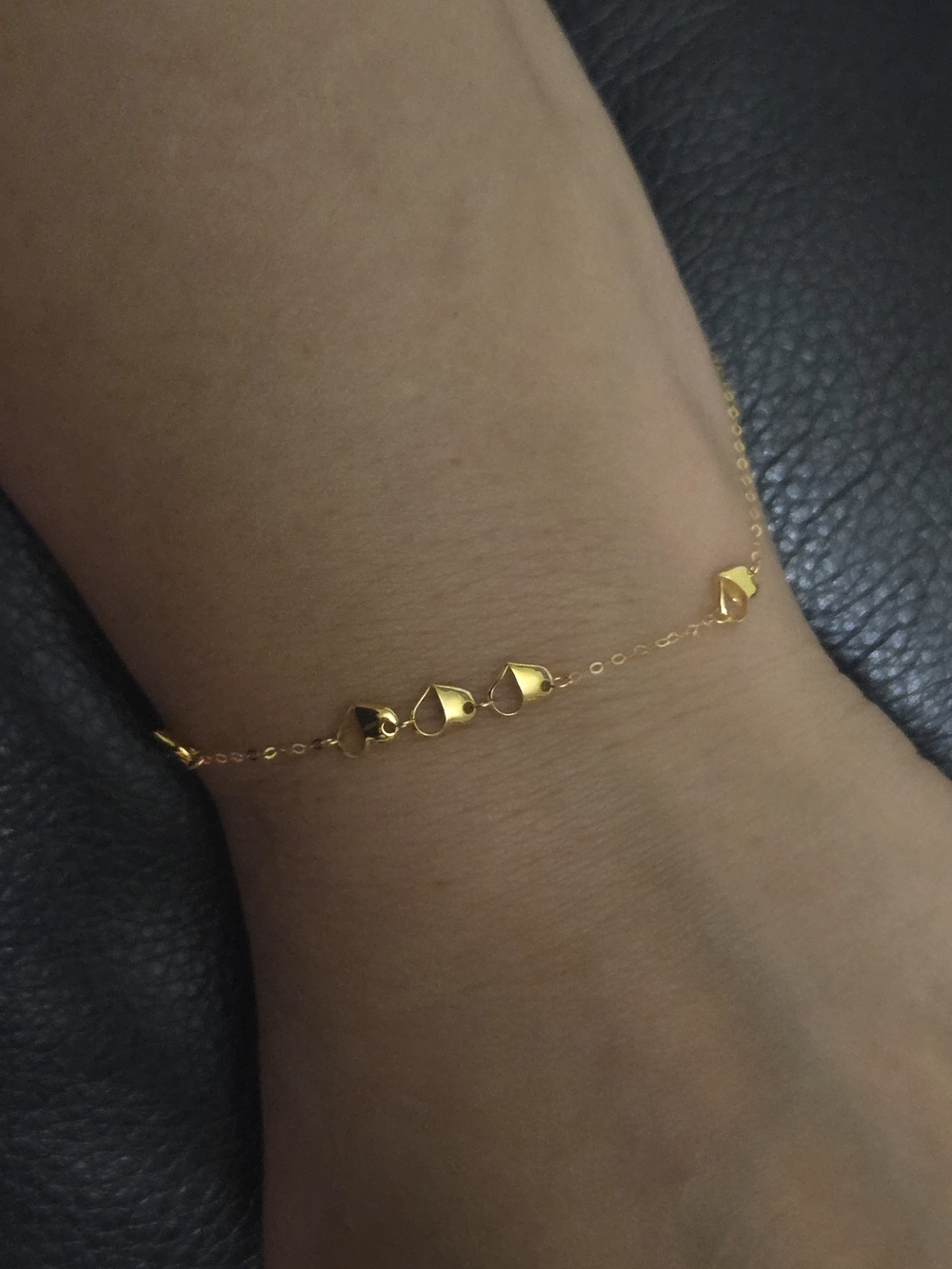 18K Solid Gold Bracelet Vintage Charm Heart Design Bracelet AU750.Pure Gold